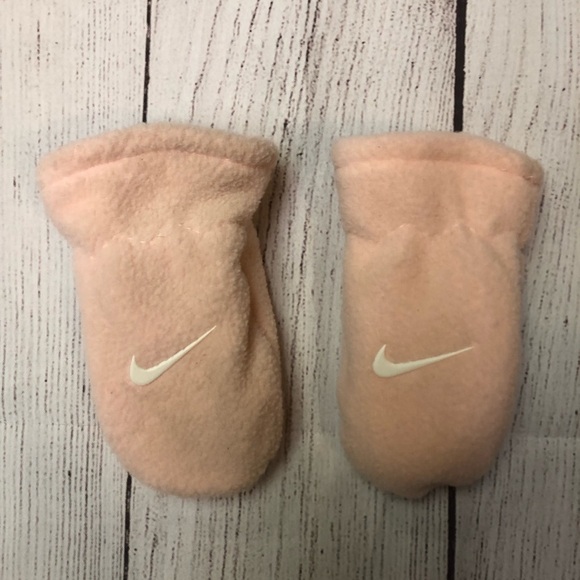 Nike Infant Toddler Hat Mitten Set - Picture 5 of 8